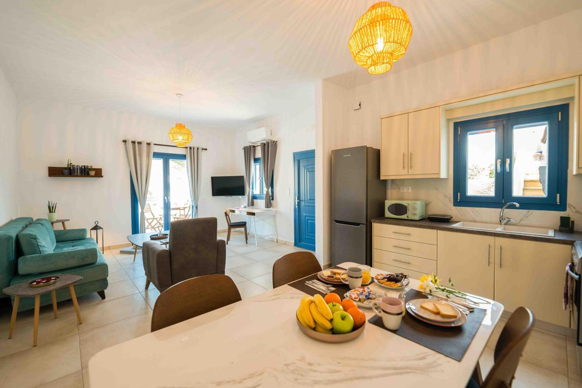Heliades Suites Panteli エクステリア 写真