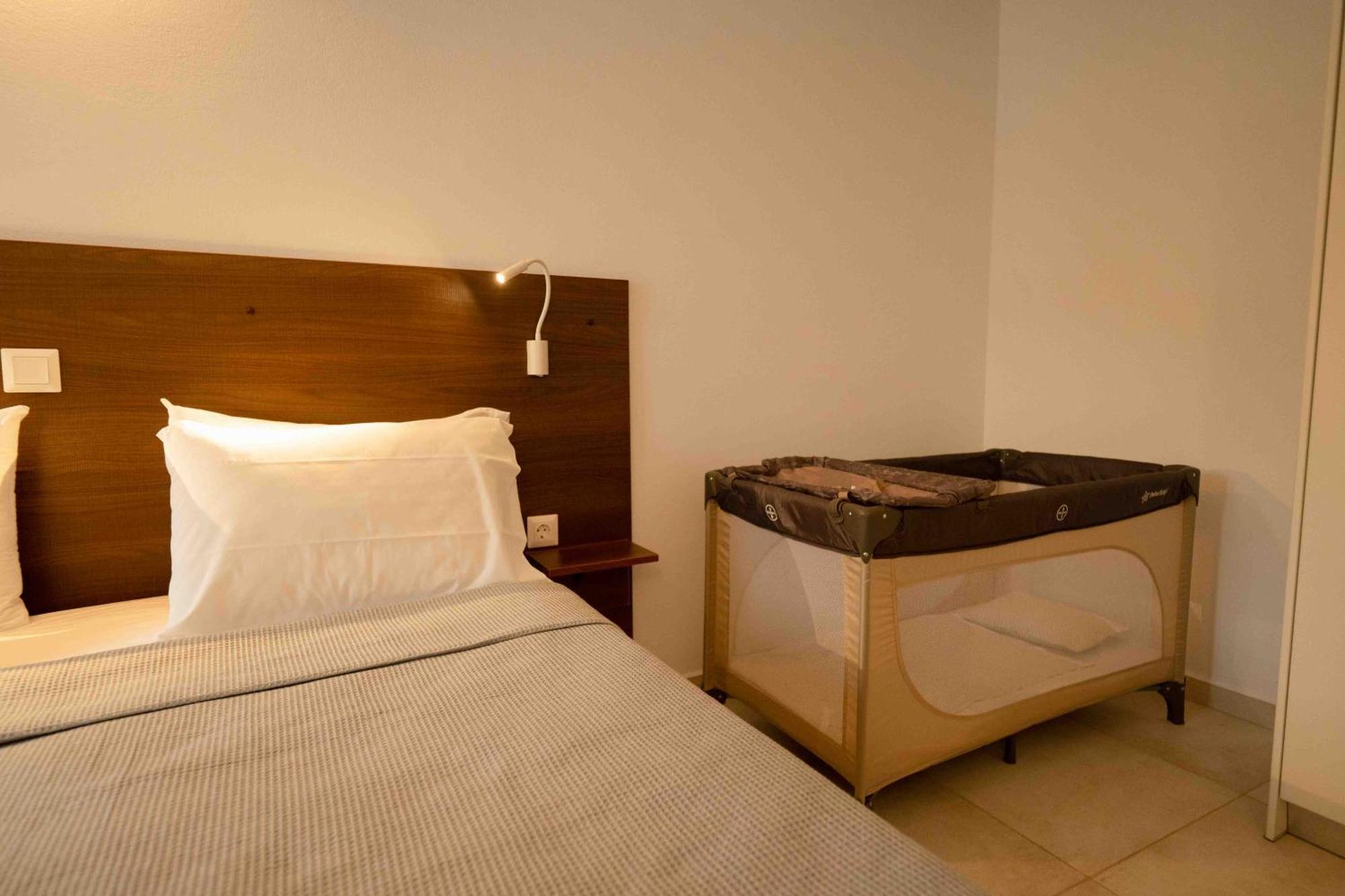 Heliades Suites Panteli エクステリア 写真